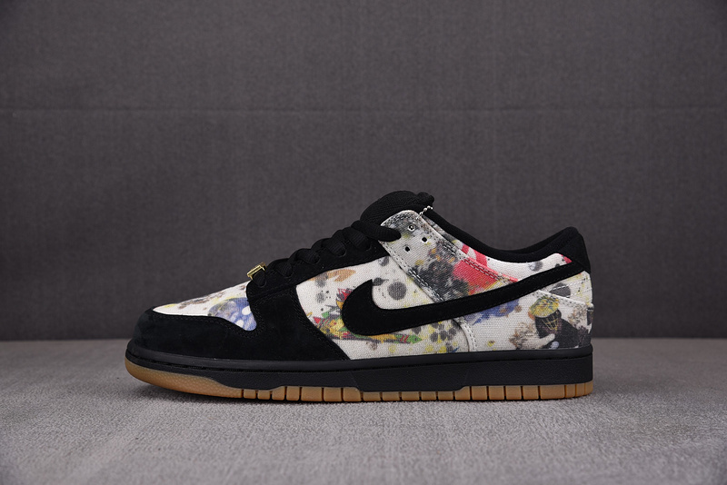 Supreme x RAMM:ELL:ZEE x Nike SB Dunk Low FD8778-001