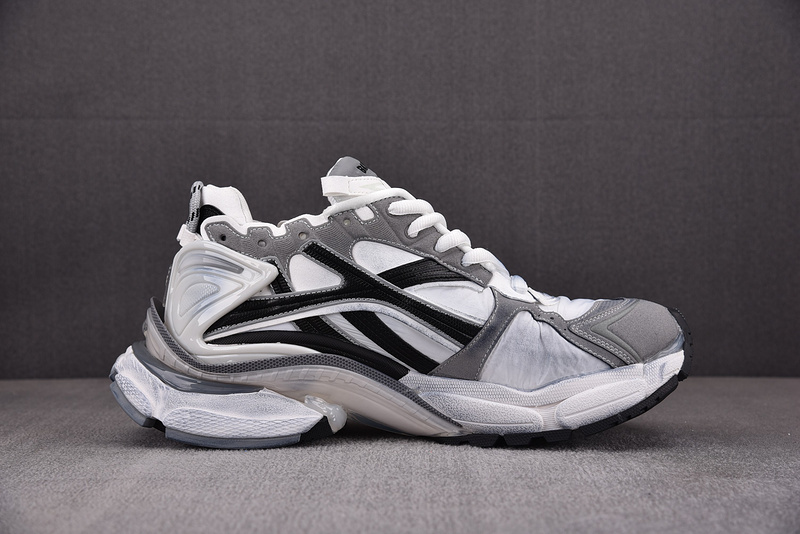 Balenciaga Runner Sneaker