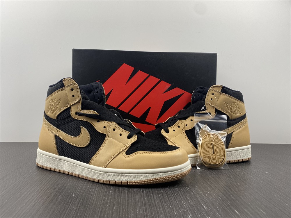 Air Jordan 1 Heirloom 555088-202