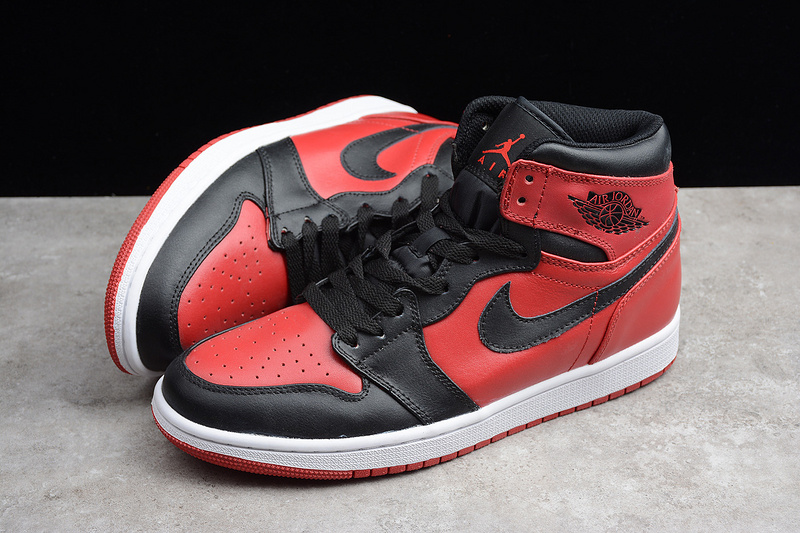 Air JorAir Jordan 1 Mid Gym Red Black 554724-610