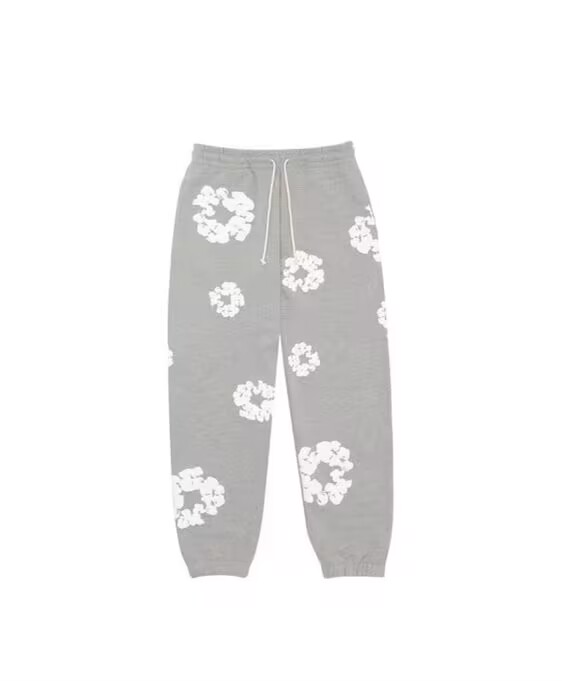 The Cotton Wreath Sweatsuit  HOODIE