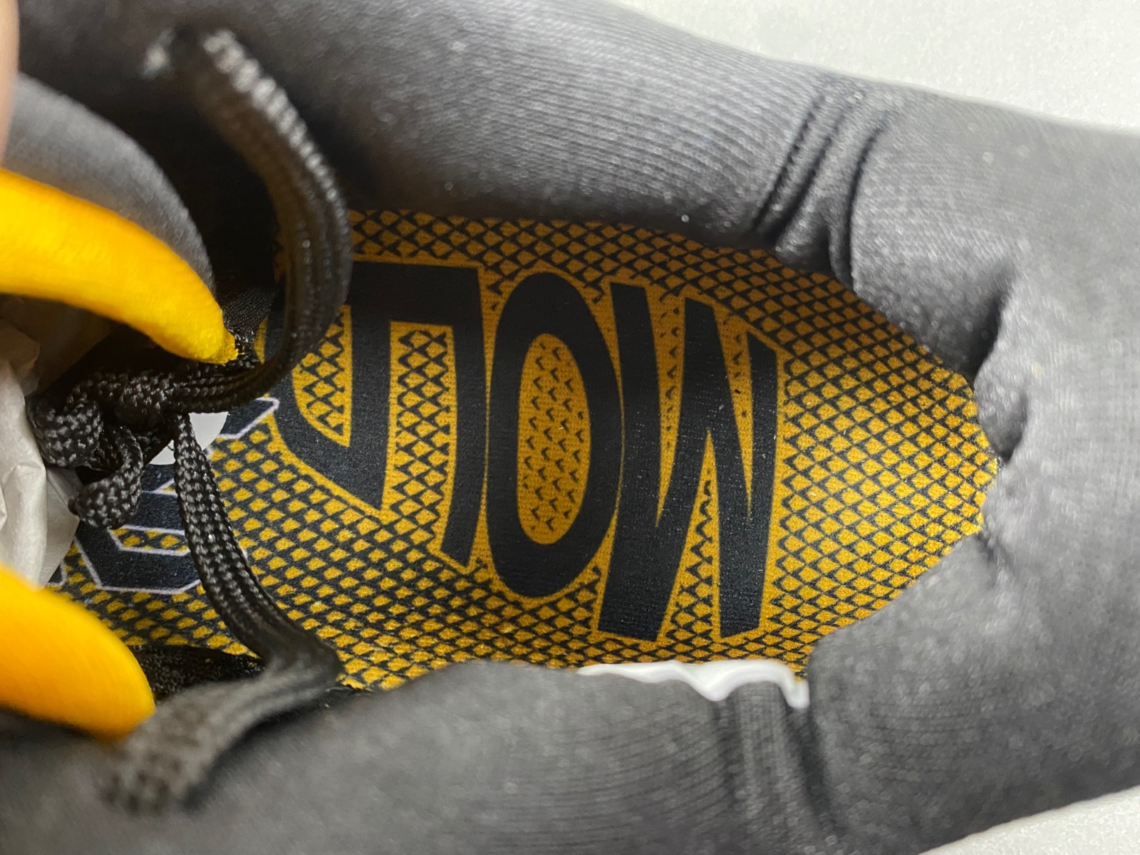 Nike Kobe VI Black Gold (PS) 429911-001