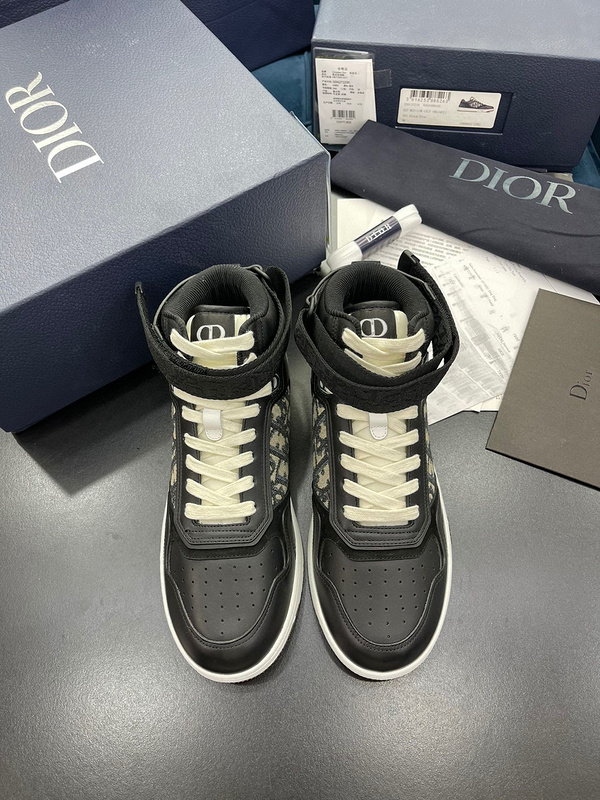 DIOR B27 SNEAKER