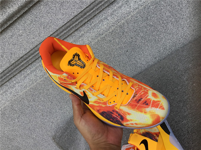 Nike Kobe 8 Shanghai Fireworks  555035-800