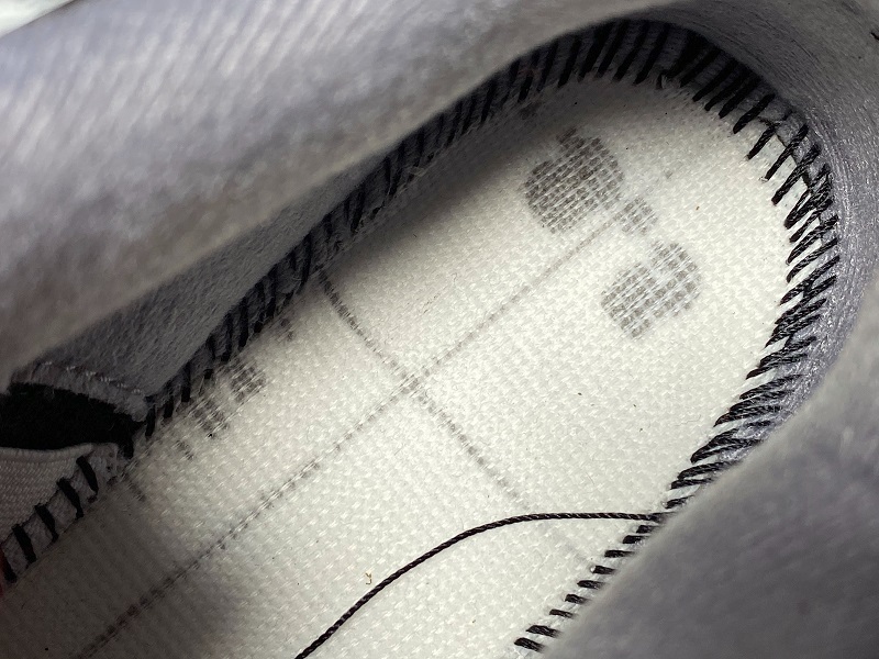 Air Jordan 4 Retro "Bred 2019 Release" 308497-060