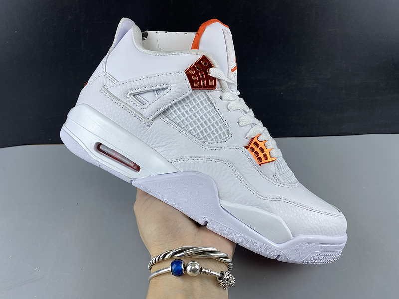 Air Jordan 4 Retro "Metallic Orange" CT8527-118