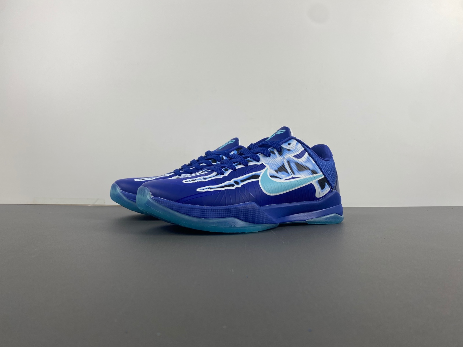 Nike Kobe 5 Protro “X-Ray”  HJ4303-400