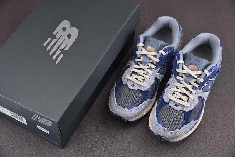 New Balance 2002R Protection Pack Light Arctic Grey M2002RDI
