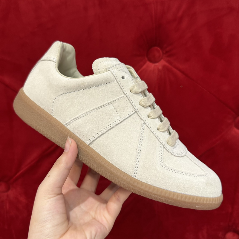 Maison M0rgiela Trainer (GATs)