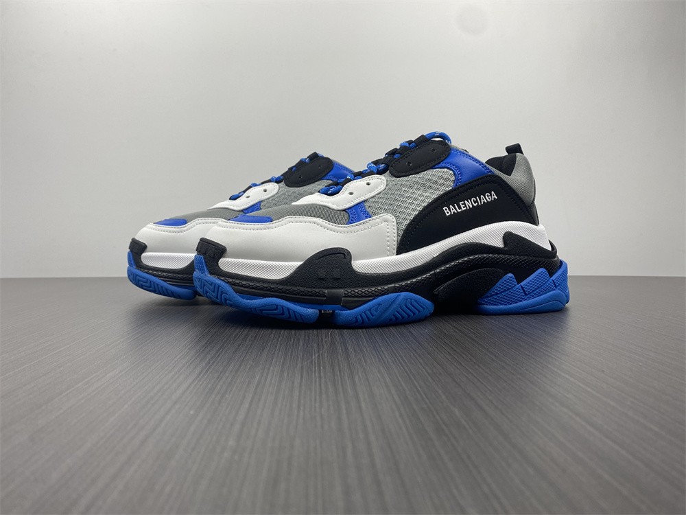 Balenciaga TRIPLE S TRAINER