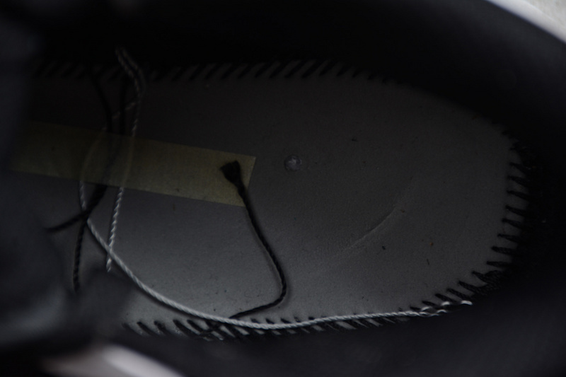 Air Jordan 1 Retro Mid 