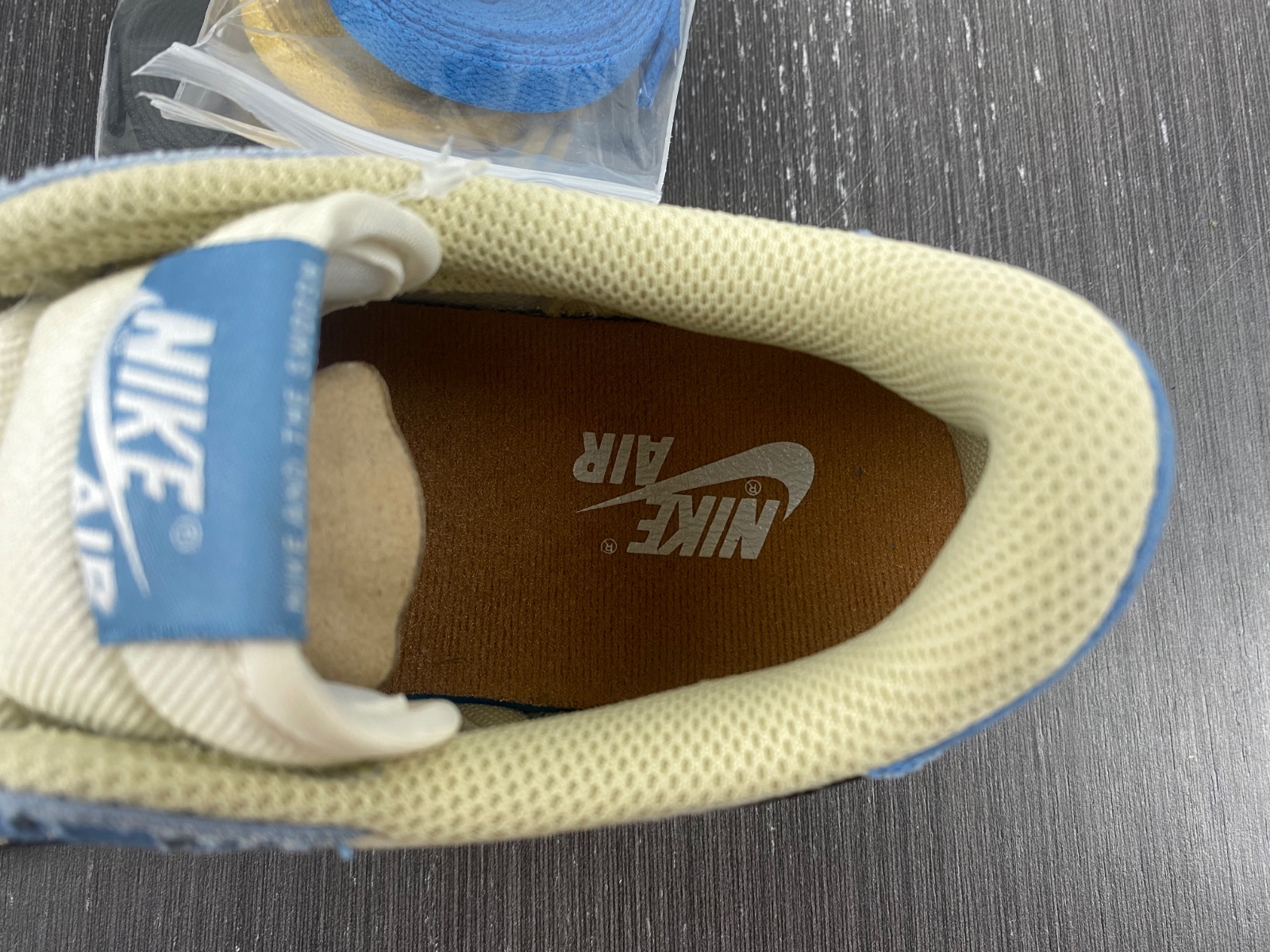 Travis Scott x Air Jordan 1 Low