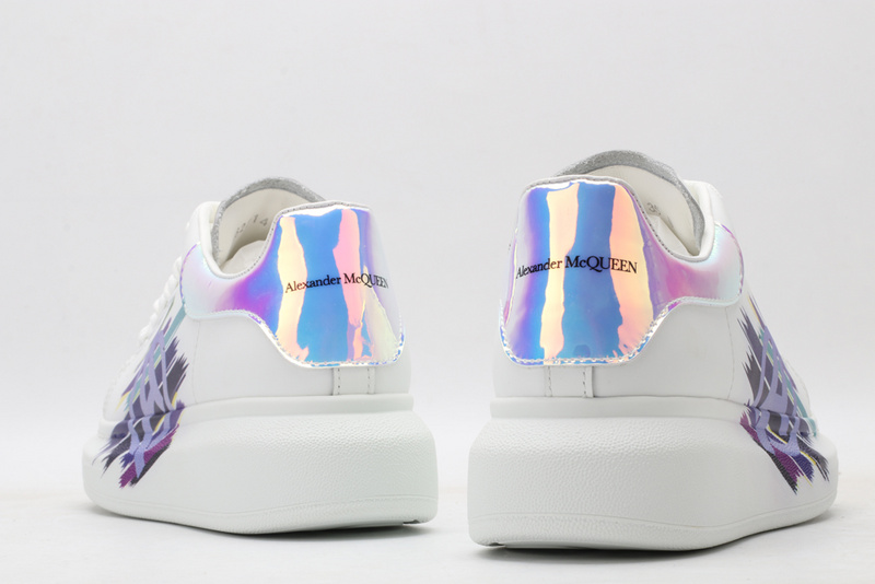 MCQUEEN OVERSIZED SNEAKER