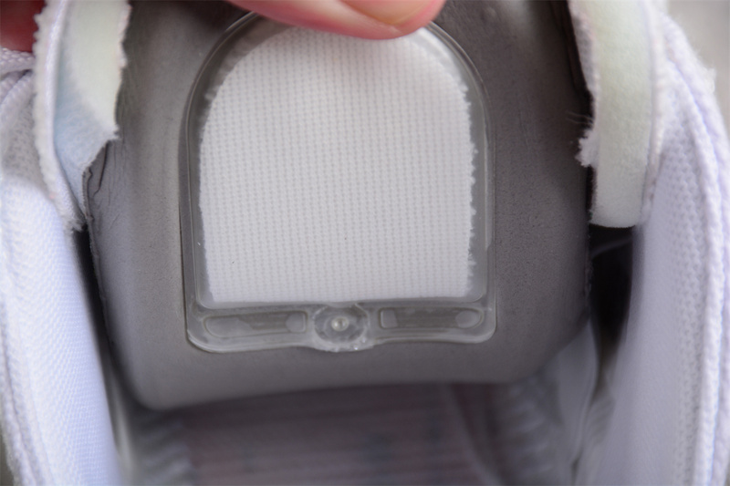 Nike SB Dunk Low N7 Sail University Red FD6951-700