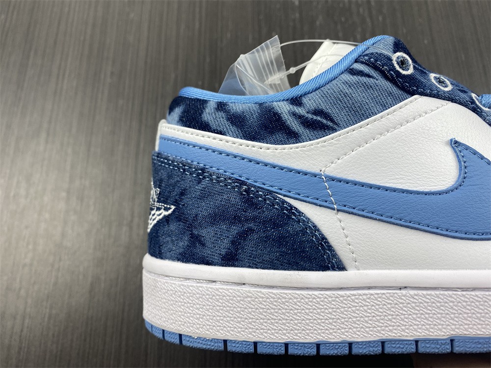 Air Jordan 1 Low Washed Denim DM8947-100