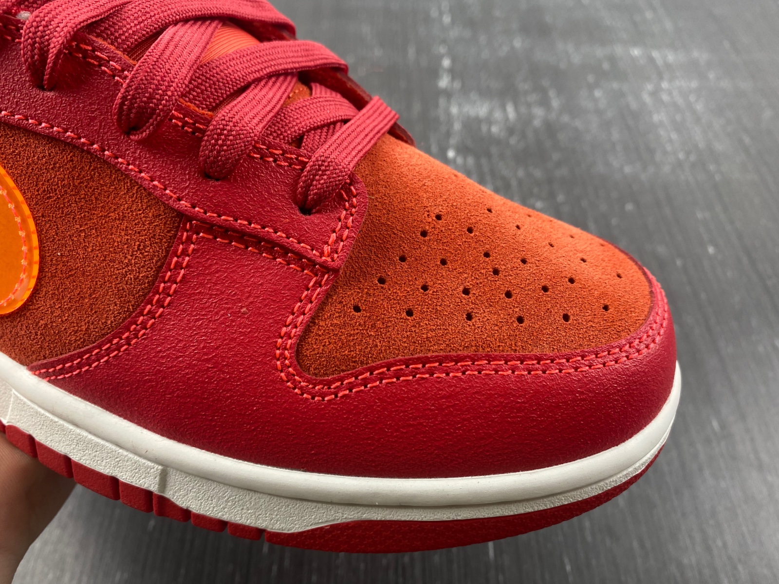 Nike Dunk Low ATL FD0724-657