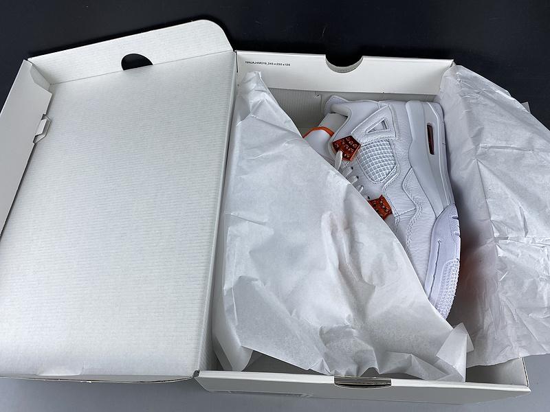 Air Jordan 4 Retro "Metallic Orange" CT8527-118