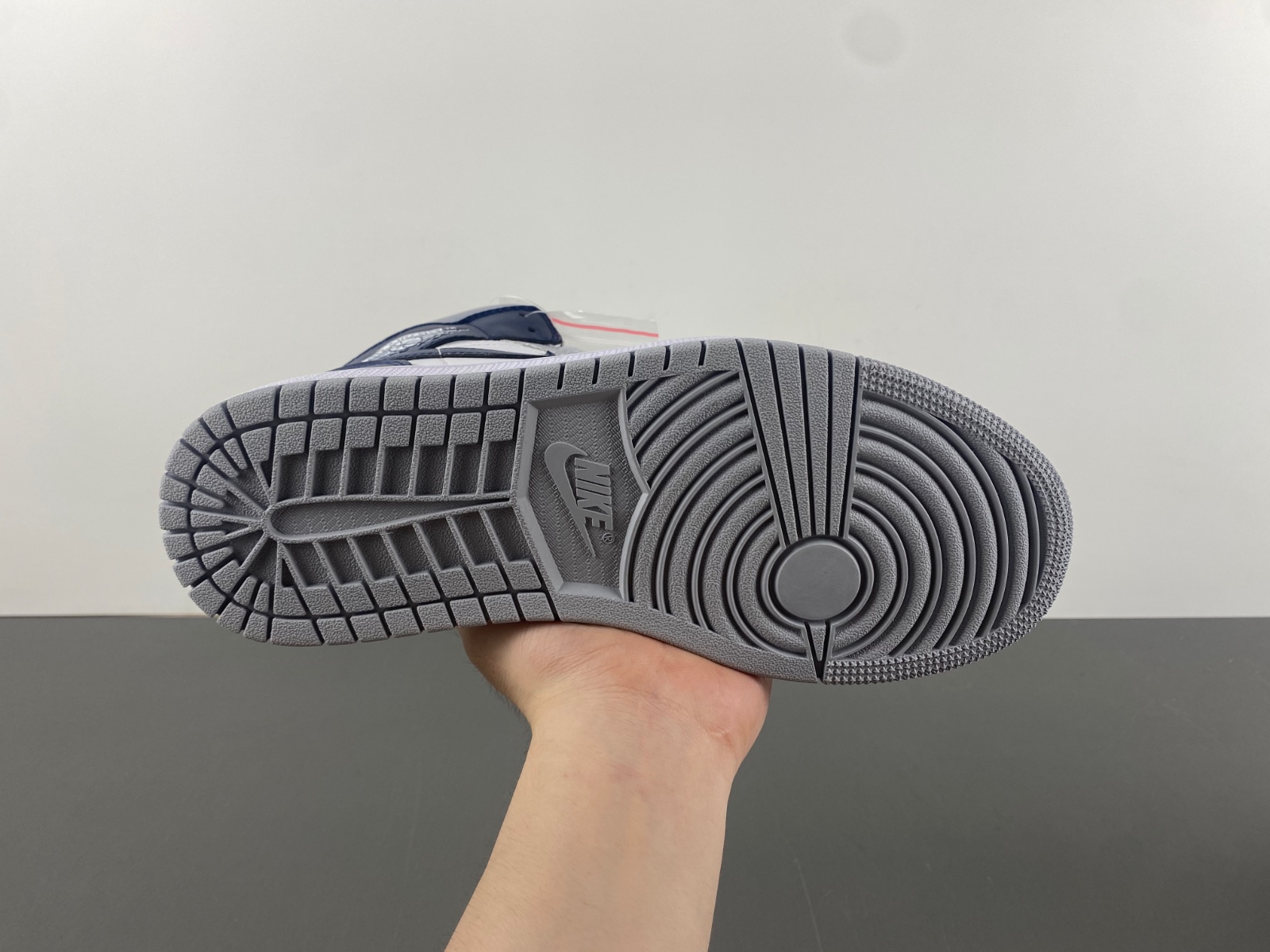 AIR JORDAN 1 MID SE "LEGEND PINK" GS SHOES DQ8426-104