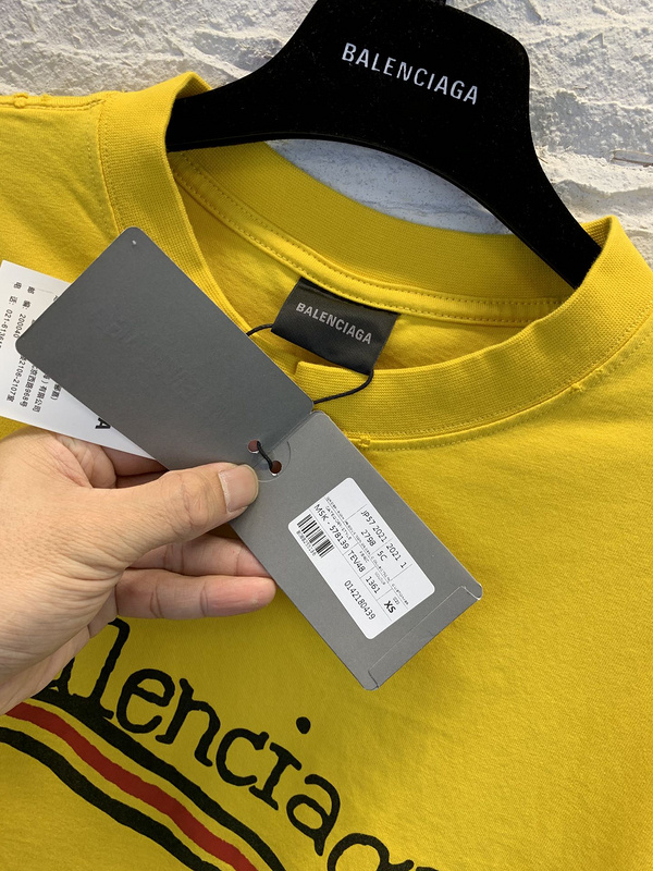 Balenc1aga T-SHIRT 2302059