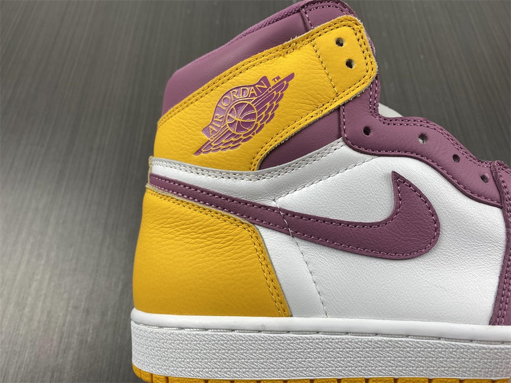 Air Jordan 1 "Brotherhood" 555088-706