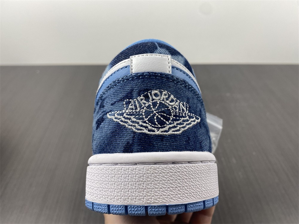 Air Jordan 1 Low Washed Denim DM8947-100