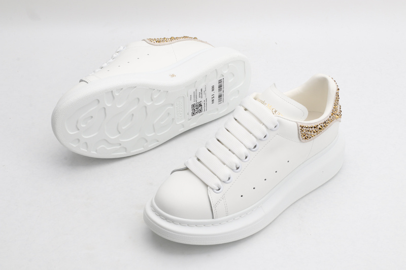 MCQUEEN OVERSIZED SNEAKER