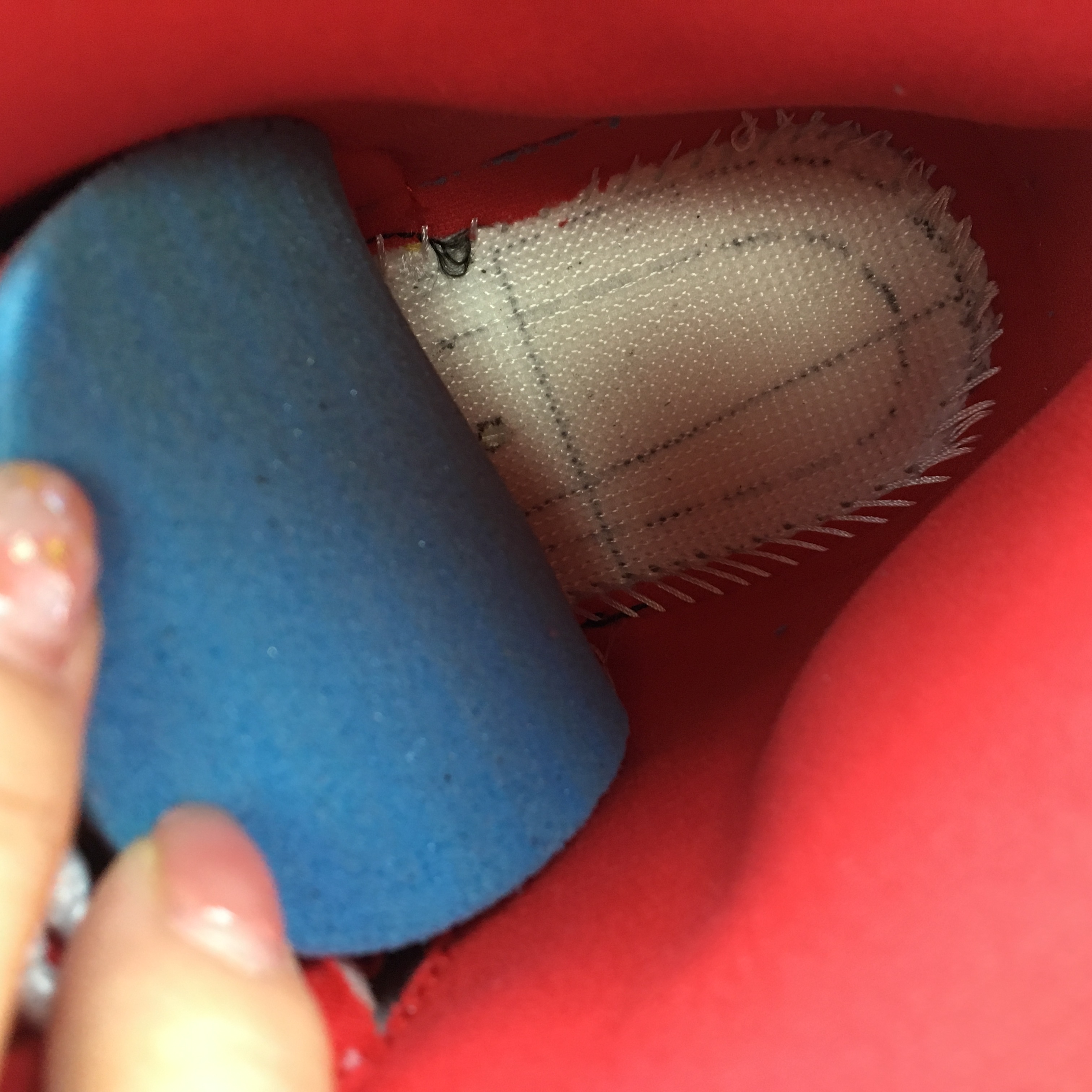 Air Jordan 12 Retro Hyper Royal AO6068-004