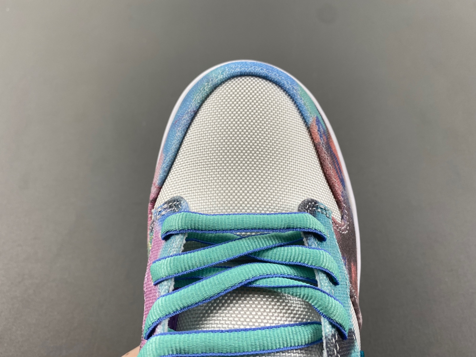 Futura Laboratories x Nike SB Dunk Low FL  HF6061-400