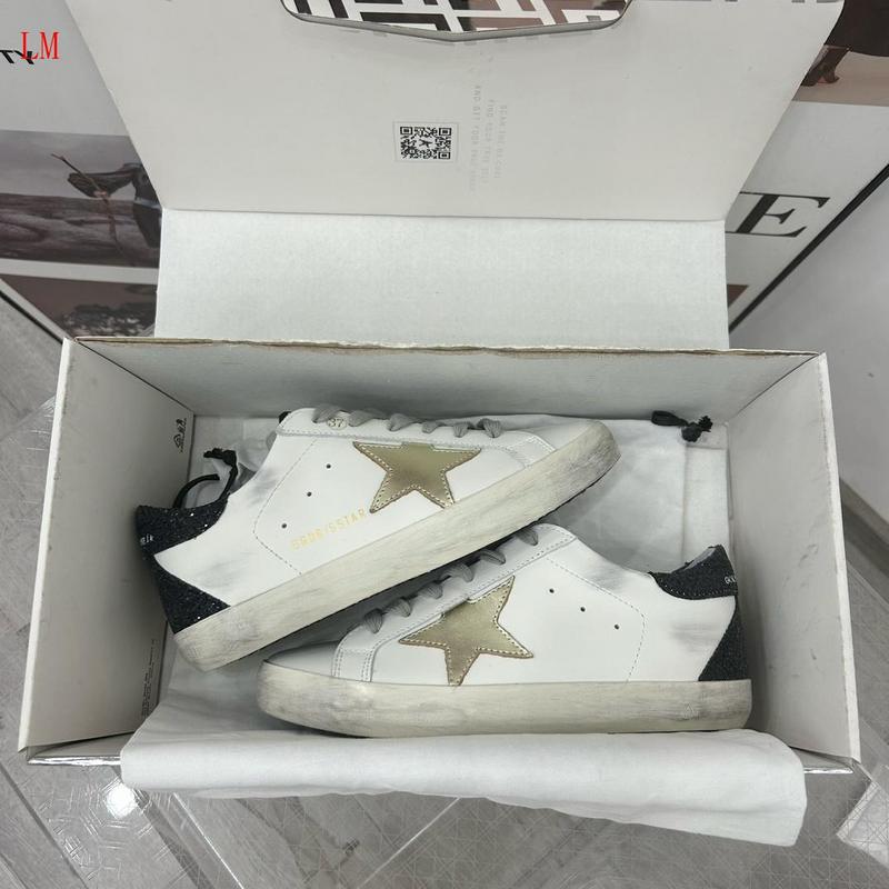 Golden Goose Sneaker