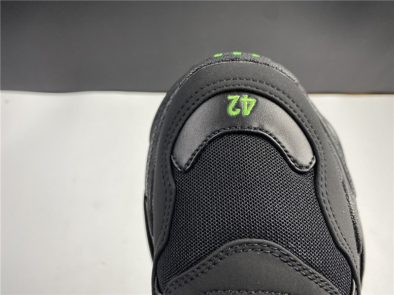 Balenciaga TRIPLE S TRAINER