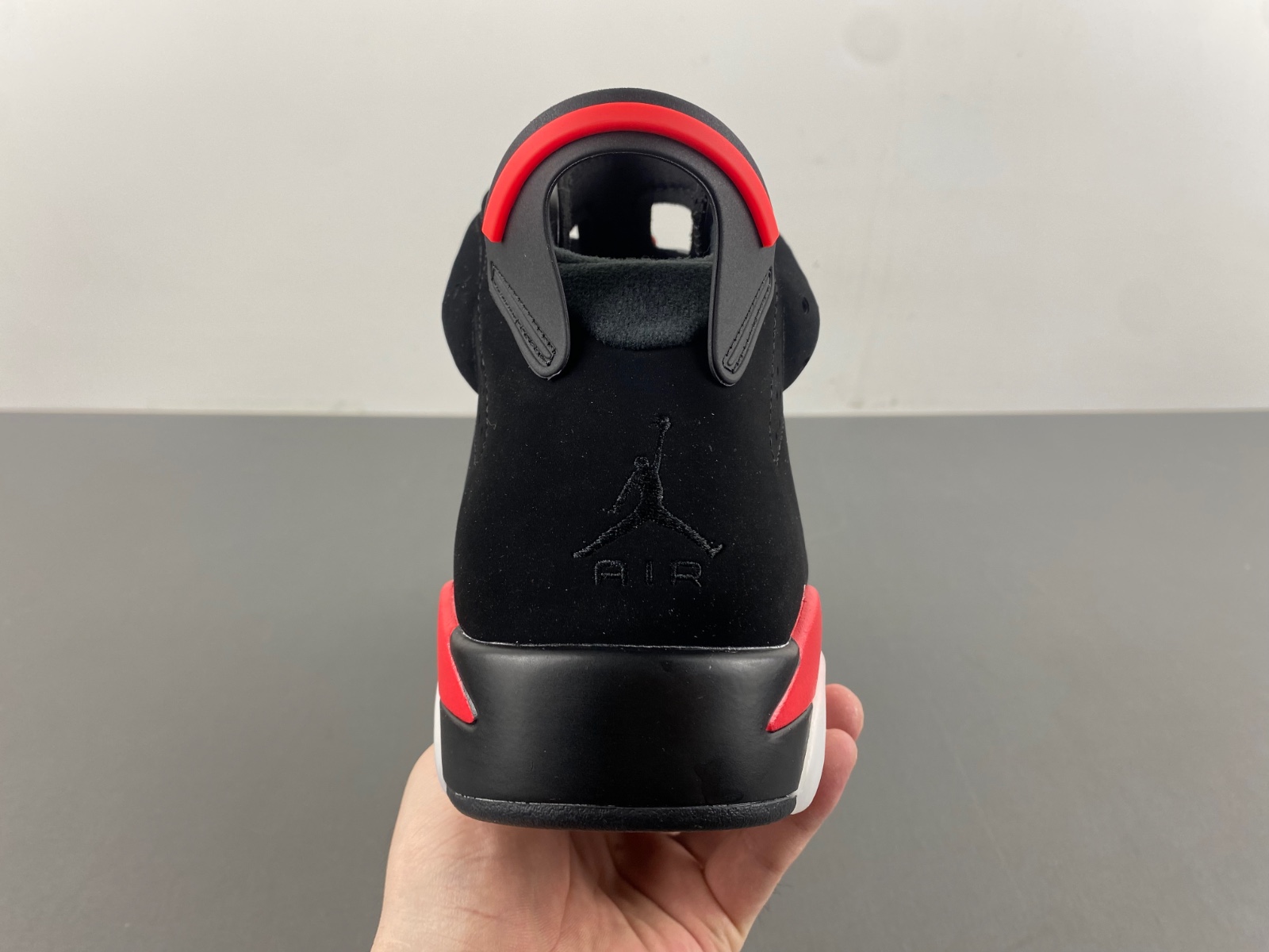 Air Jordan 6 “Fire Red”    CT8529-064