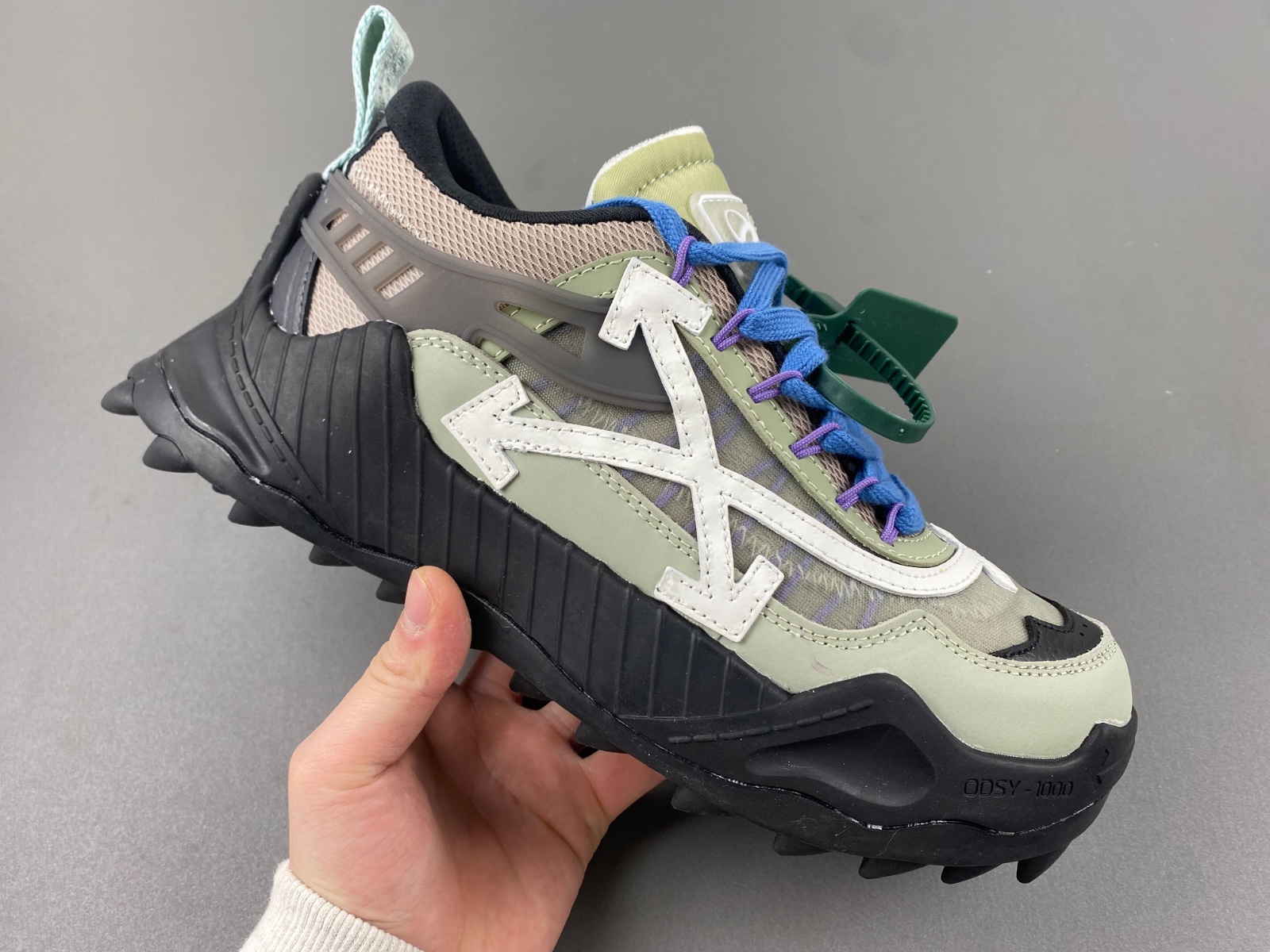 OW C/O ODSY-1000 SNEAKERS