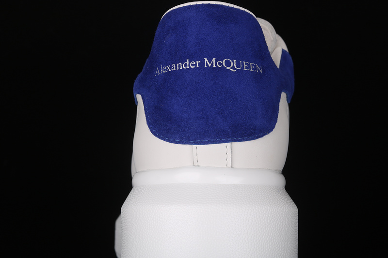 MCQUEEN OVERSIZED SNEAKER