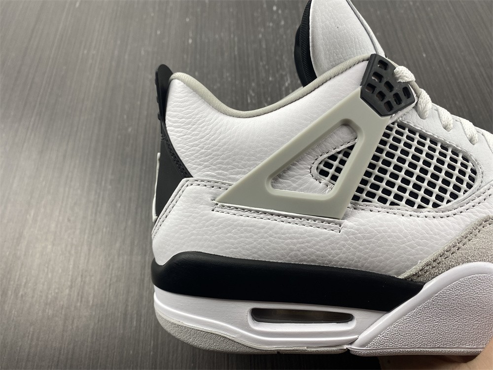 Air Jordan 4 Military Black DH6927-111