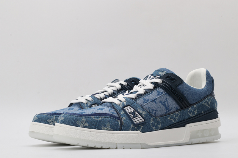 LV Trainer Sneaker