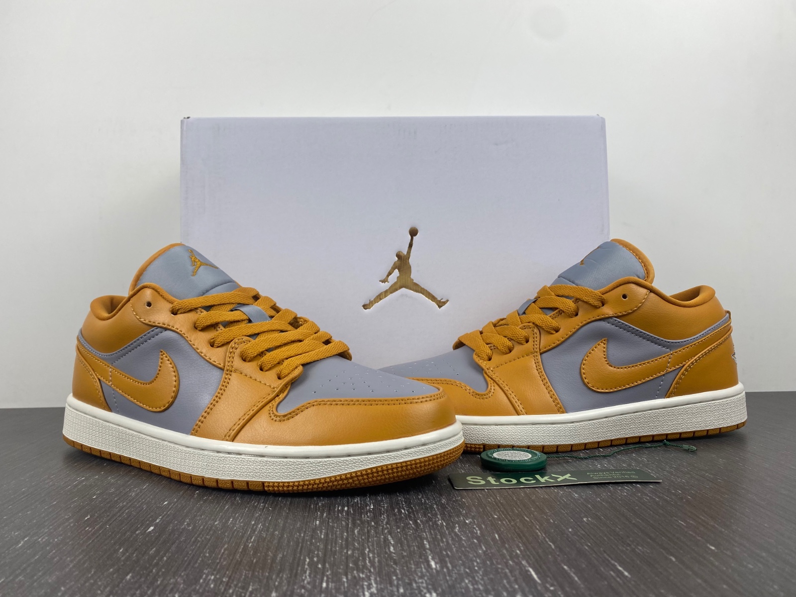 Nike Air Jordan 1 Low Chutney DC0774-020