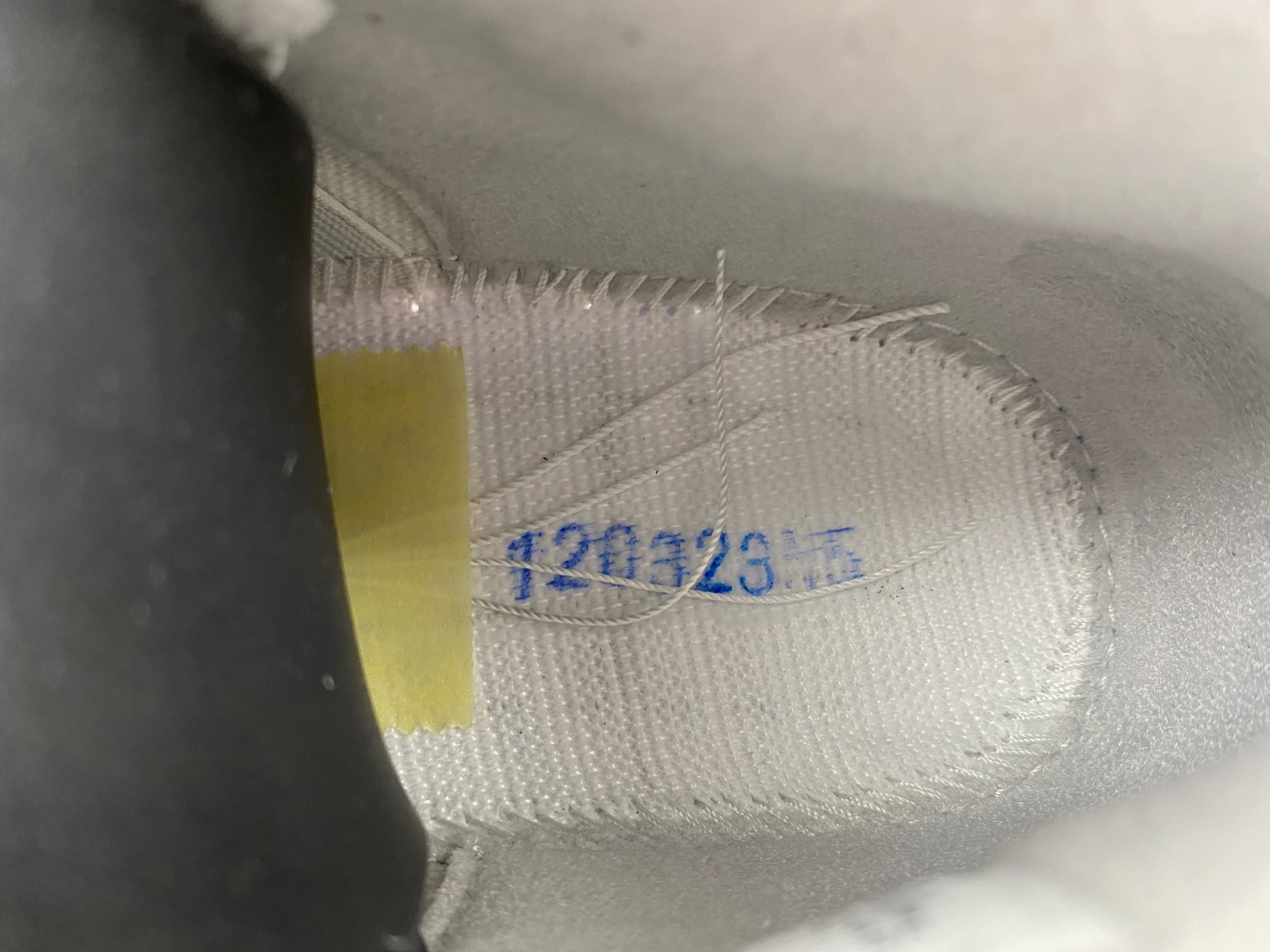 Air Jordan 4 Retro 2024