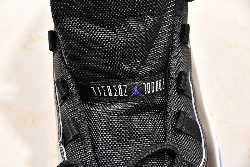 Air Jordan 11 Retro