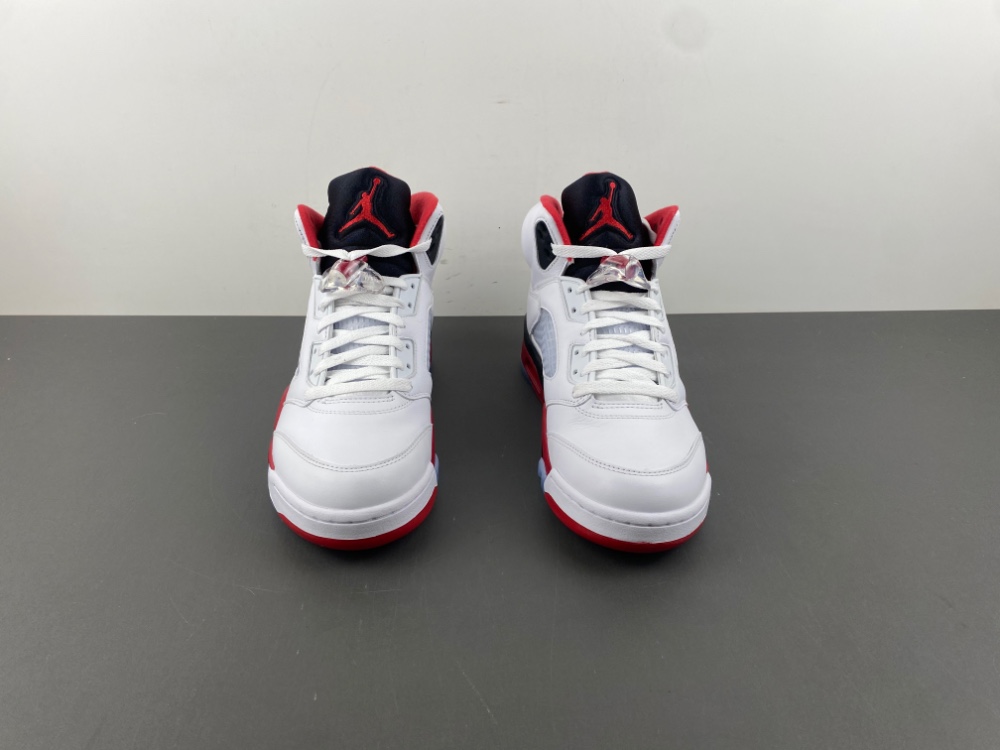 Air Jordan 5 “Fire Red Black Tongue”HQ7978-101