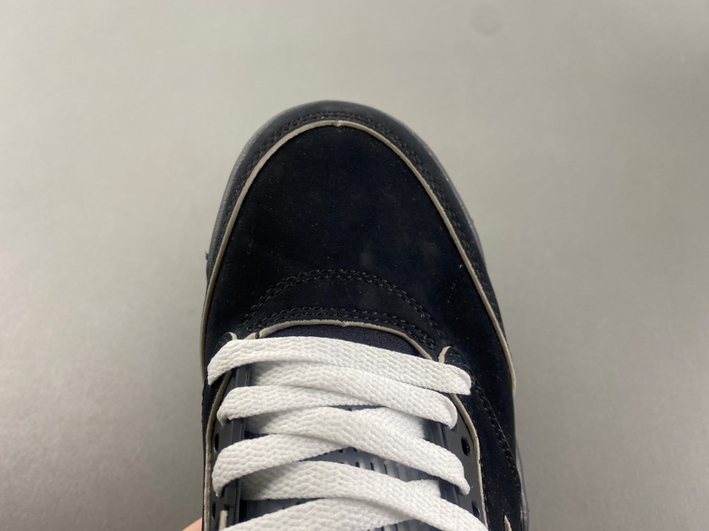 Air Jordan 5 “Black Metallic Reimagined”HF3975-001