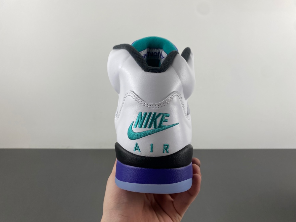 Air Jordan 5 OG HQ7978-100