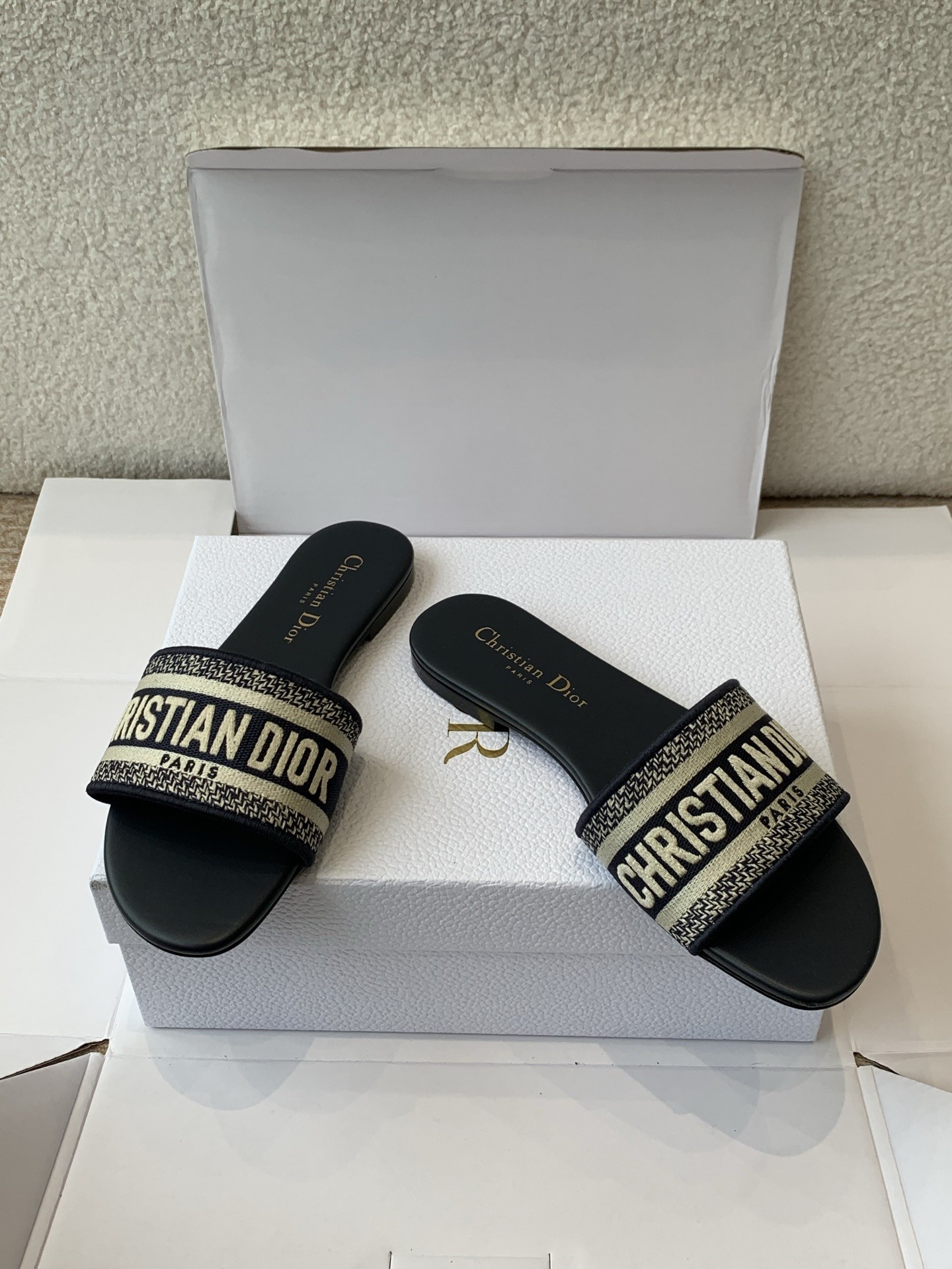 D1OR DIO EVOLUTION SLIDE