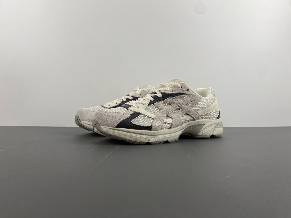 HAL STUDIOS x ASICS  Gel 1130 'Glacier' 1201A982.200