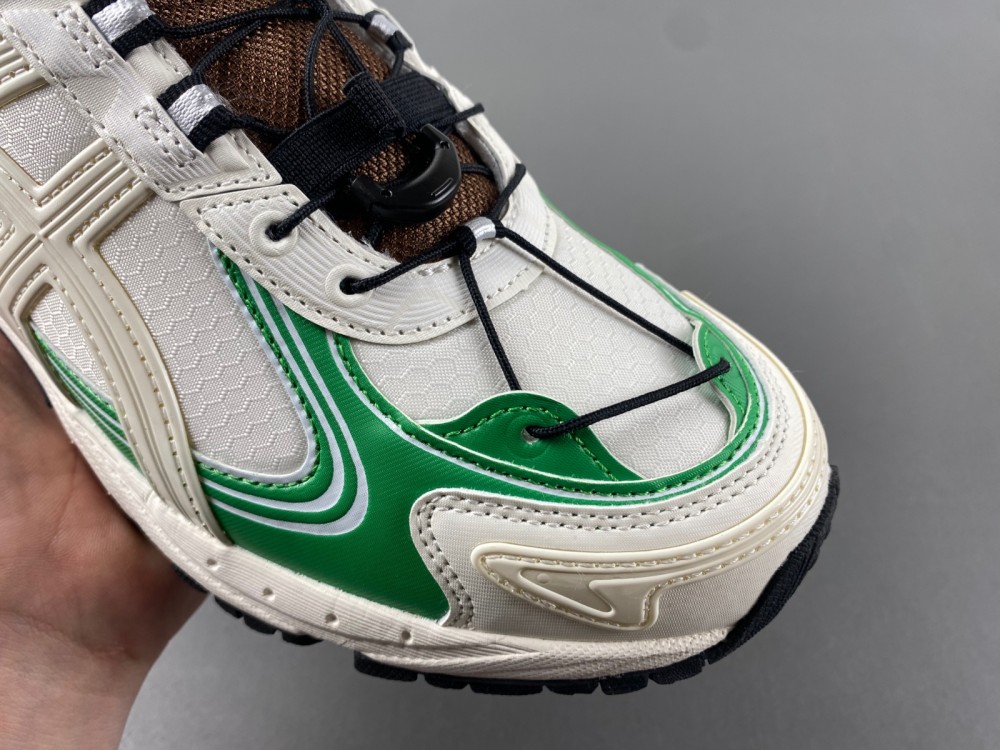 Asics Gel-Kahana Tr V4 "Black Silver" 1203A586-100