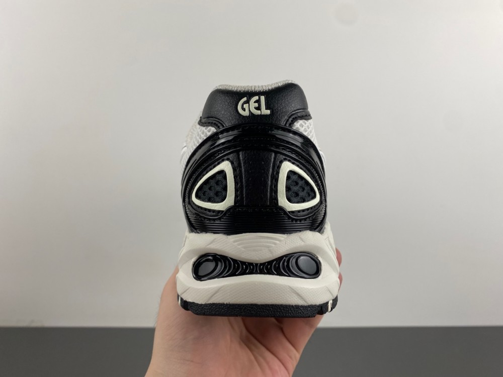 Asics Gel-Kahana Tr V4 "Black Silver" 1203A497-100