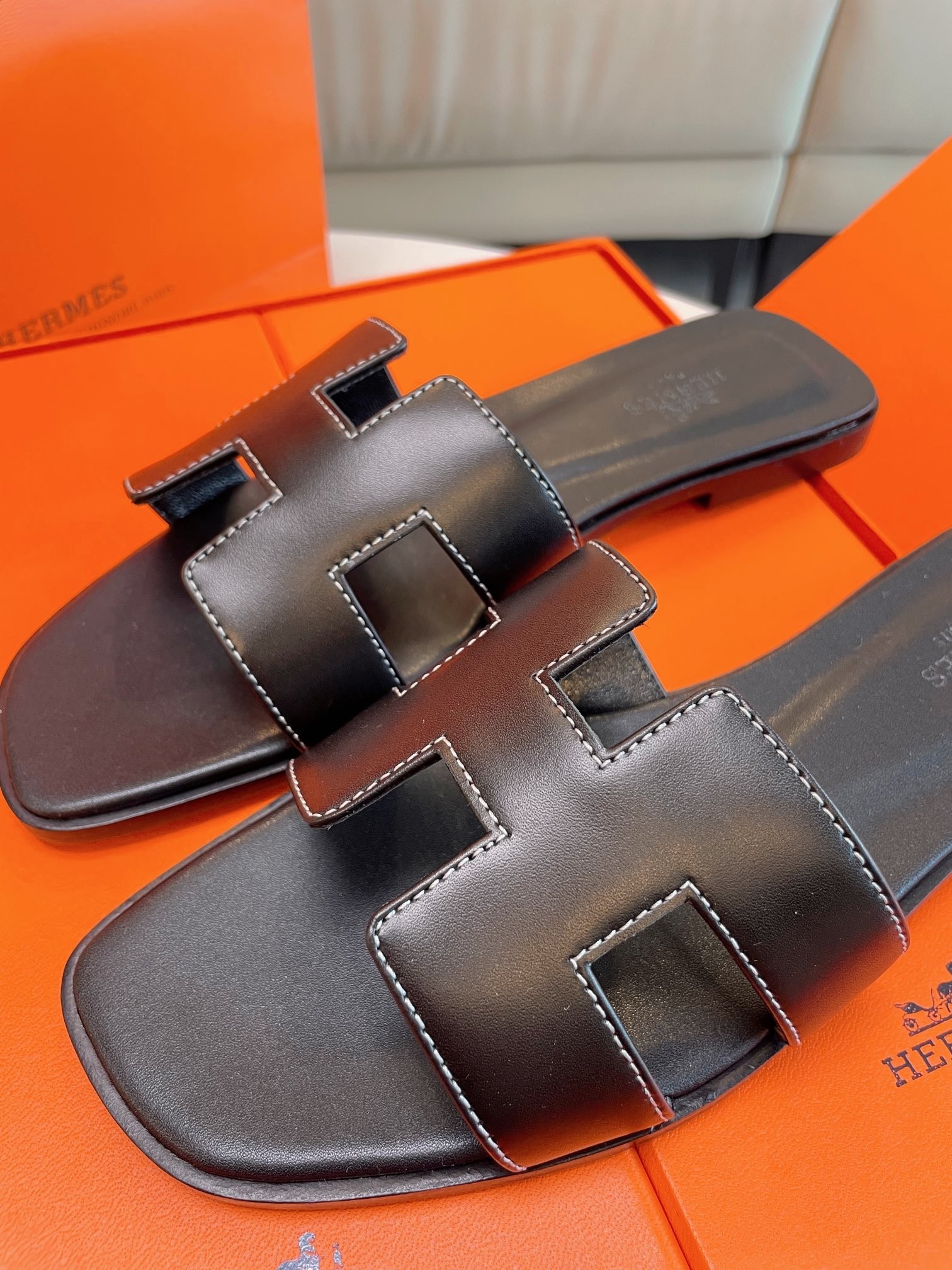 ORAN SANDAL