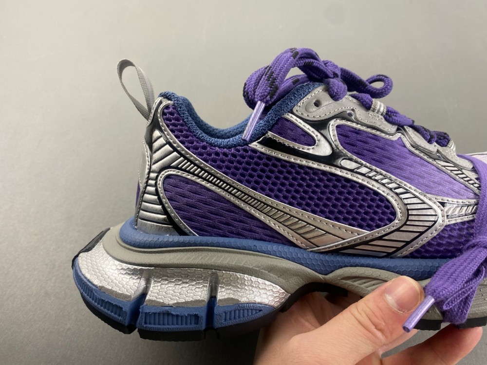 Balenciaga 3XL 734731 W3XGM5140