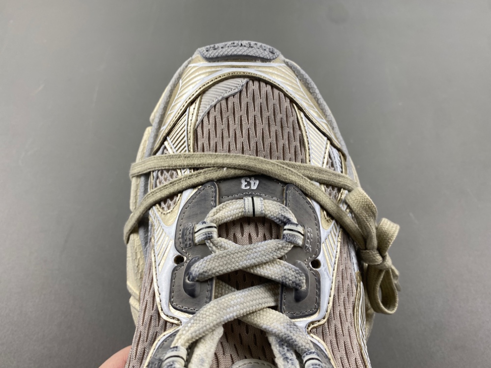 Balenciaga 3XL Off White