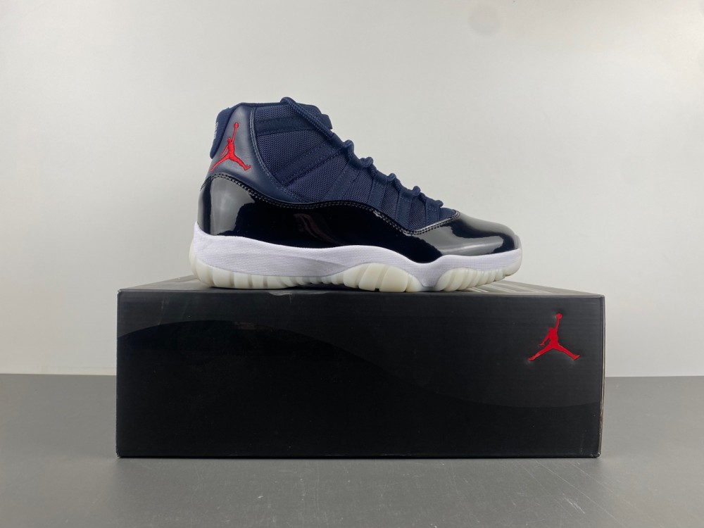 Jordan 11 Retro Midnight Navy  DO3857-441
