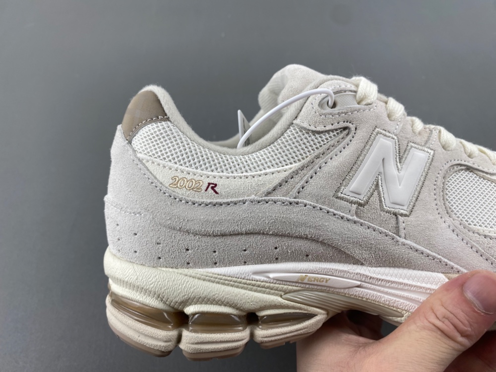 New Balance NB 2002  M2002RHX